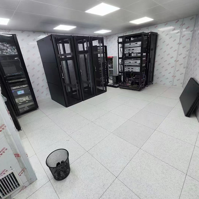 山東青島某單位防靜電地板安裝